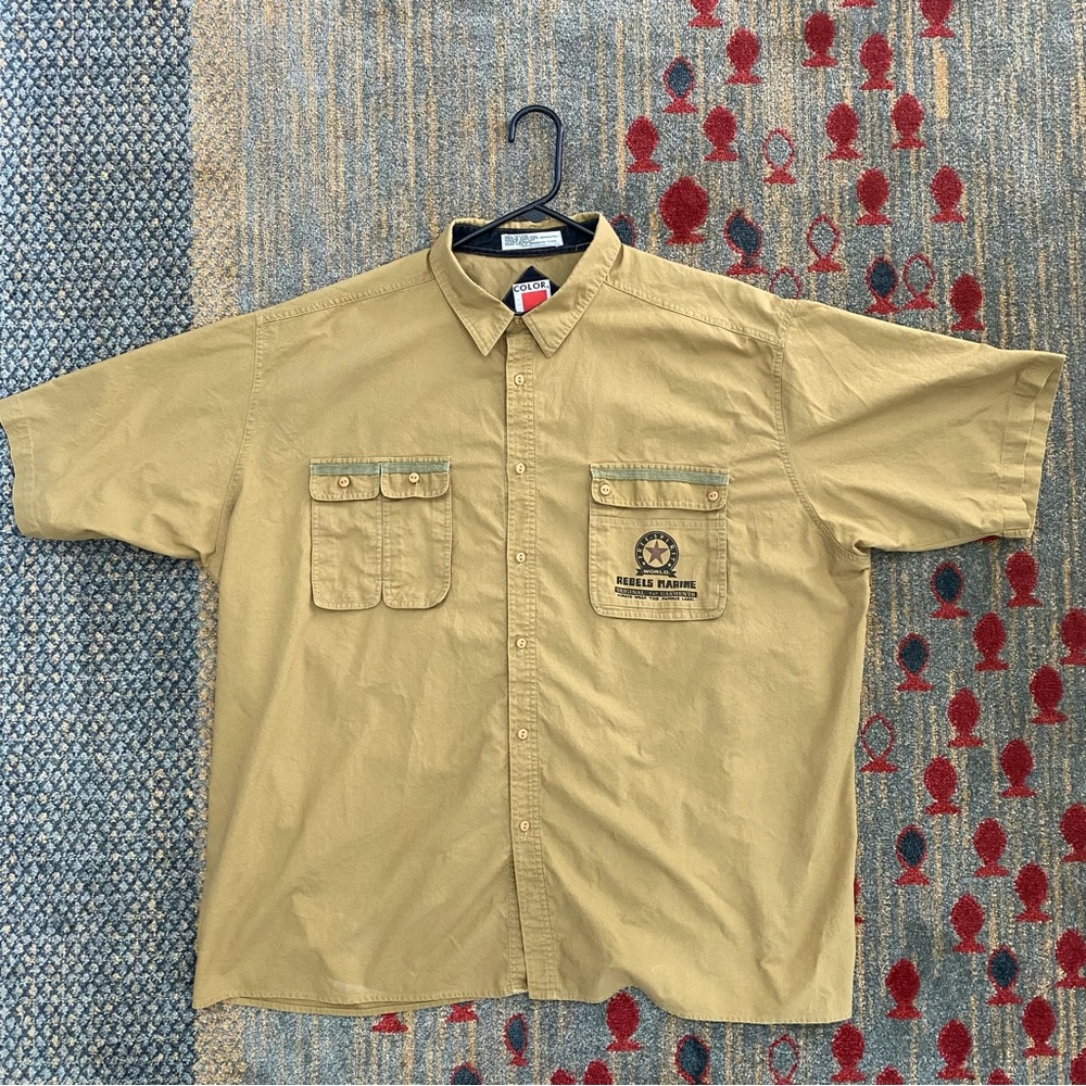 Free spirit world rebel, marine T-shirt, made in Hong Kong